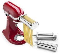 Marcato Atlas Pasta Machine. My parents taught me to use it, 30+ years  later I'm teaching my daughter how. : r/BuyItForLife