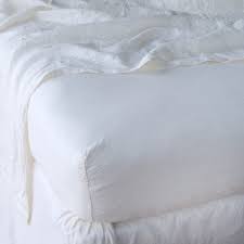 Bella Notte Linen Sheets